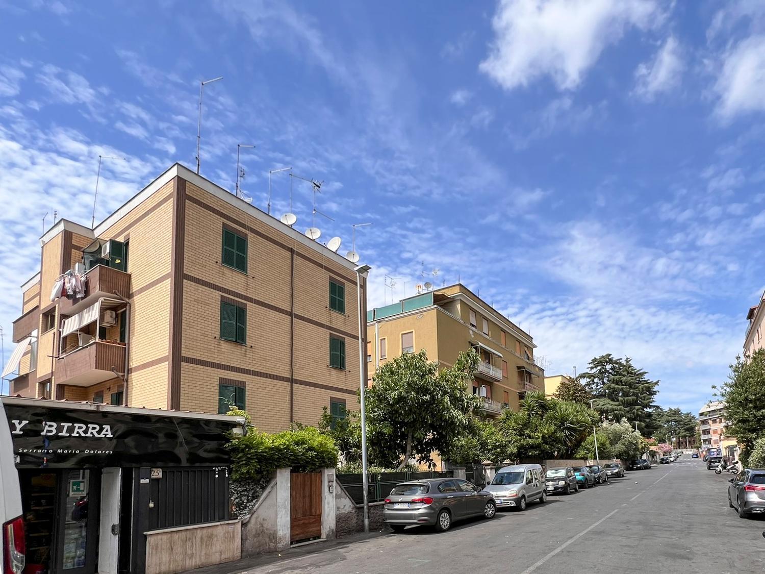 Appartamento Attico Urbano Terrazza Su Roma Metro A Cornelia Esterno foto